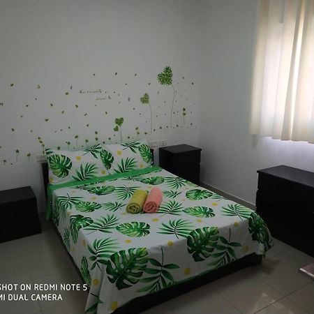 Penthouse In Eilat With The Sea View Appartement Buitenkant foto