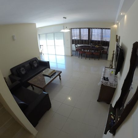 Penthouse In Eilat With The Sea View Appartement Buitenkant foto